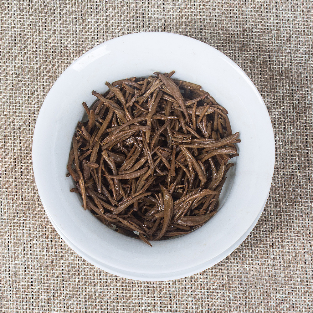 Jinjunmei black tea strong aroma Tongmuguan tender bud tea honey aroma Jinjunmei yellow bud