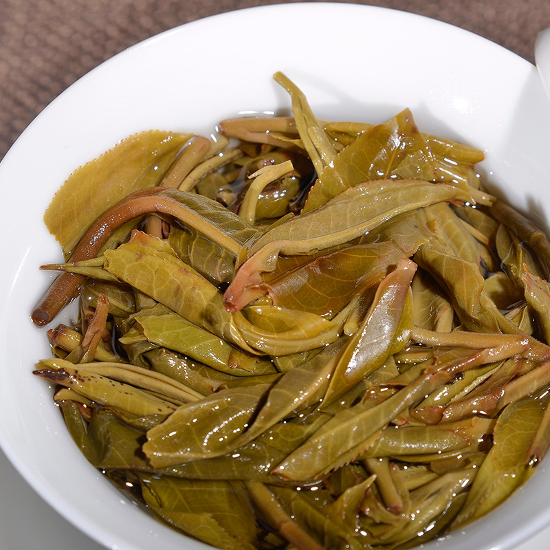 Yunnan Pu'er Tea Raw Tea Cake, Ancient Tree Tea, 357g Yunnan Qizi Cake