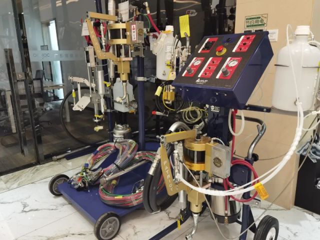 MVP Injection Equipment RTM Injection Machine Composite LRTM Injection Molding Machine Glue Injection Equipment