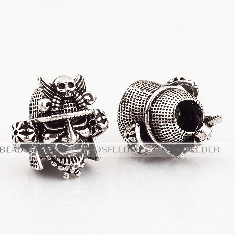 Lanyard Charm Samurai Helmet Bead,Antique Viking Pirate Skull Bead,Paracord Bead Skull Charm, fit for EDC Survival Bracelet ,20x19x13mm , 1pc