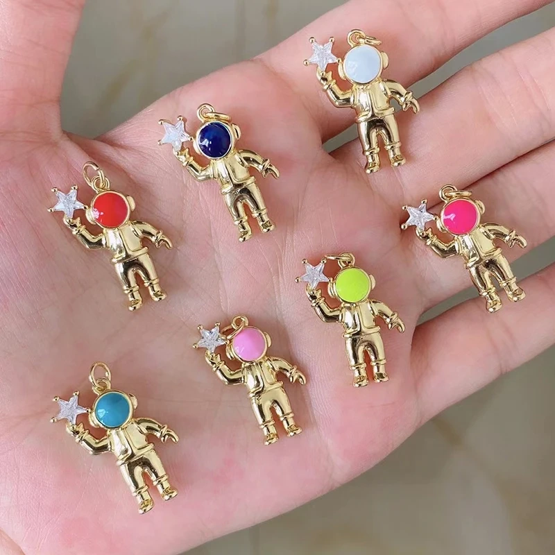New Style Cute Spaceman 18K Gold Charm Pendant,Trendy Colourful Inlaid Star Zircon Jewelry Necklace Making Wholesale Supply L09