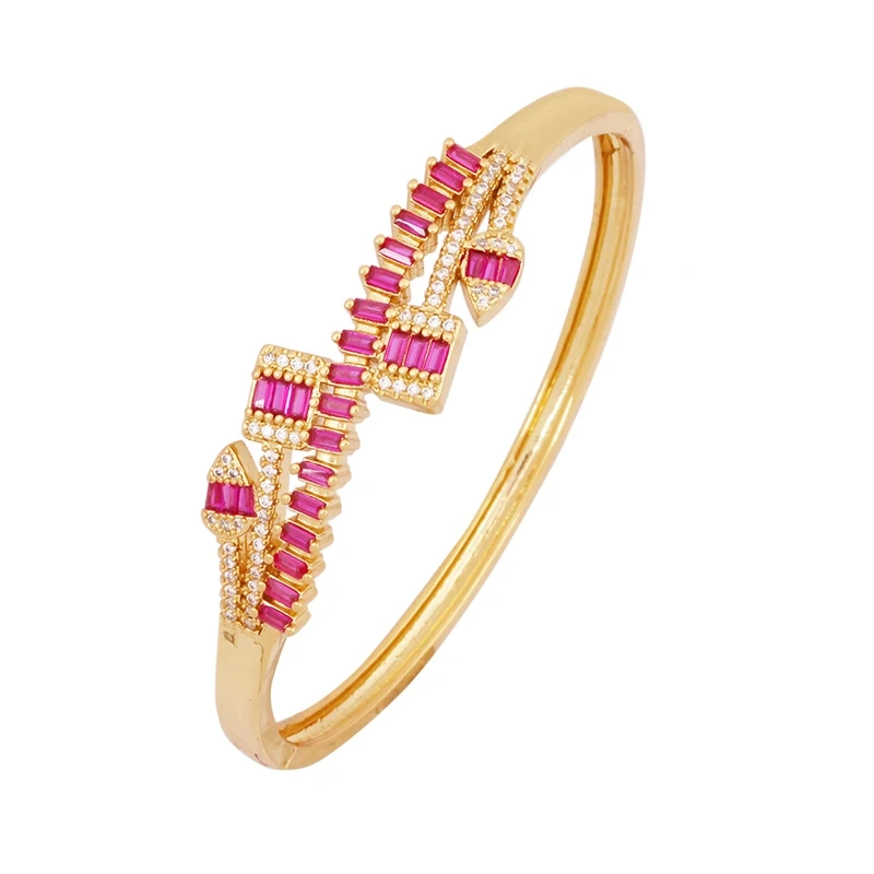 Fashion Brass Shell Bracelet Bangle,18K Gold Plated with Zirconia  Jewelry  Supplies K70