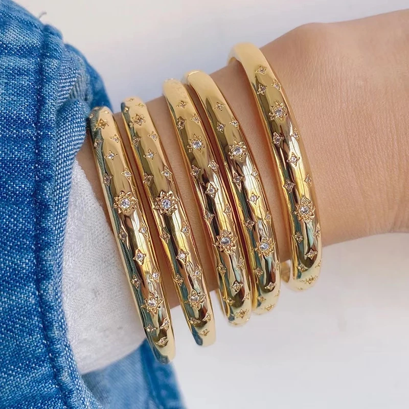 Fashion Brass Shell Bracelet Bangle,18K Gold Plated with Zirconia  Jewelry  Supplies K70