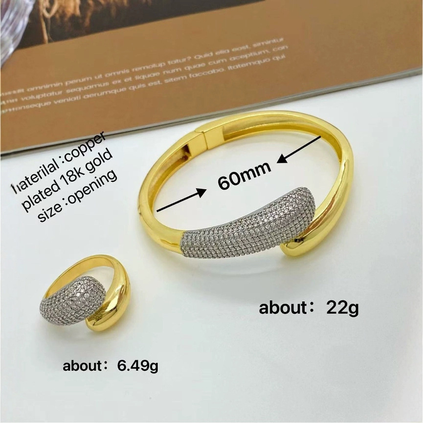 New cross-border European and American style fashionable copper plated with zircon open teardrop bracelet for women, exquisite, niche and high-end.