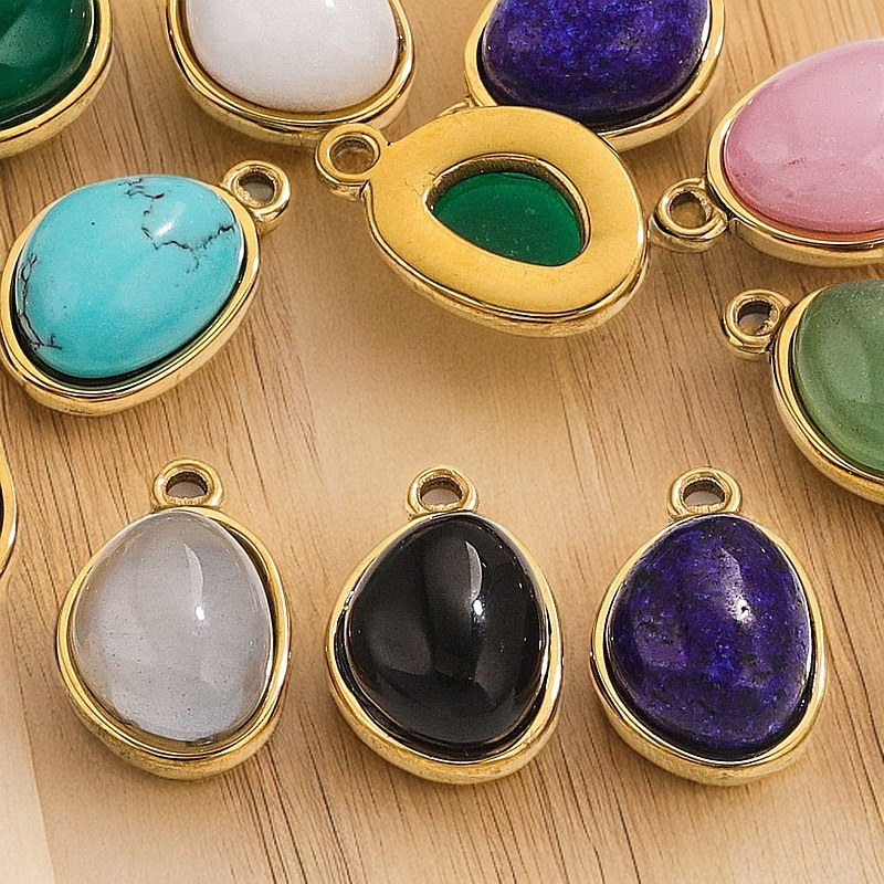 Stainless steel gold-plated base, natural stone, popular DIY handmade necklace, exquisite small pendant.