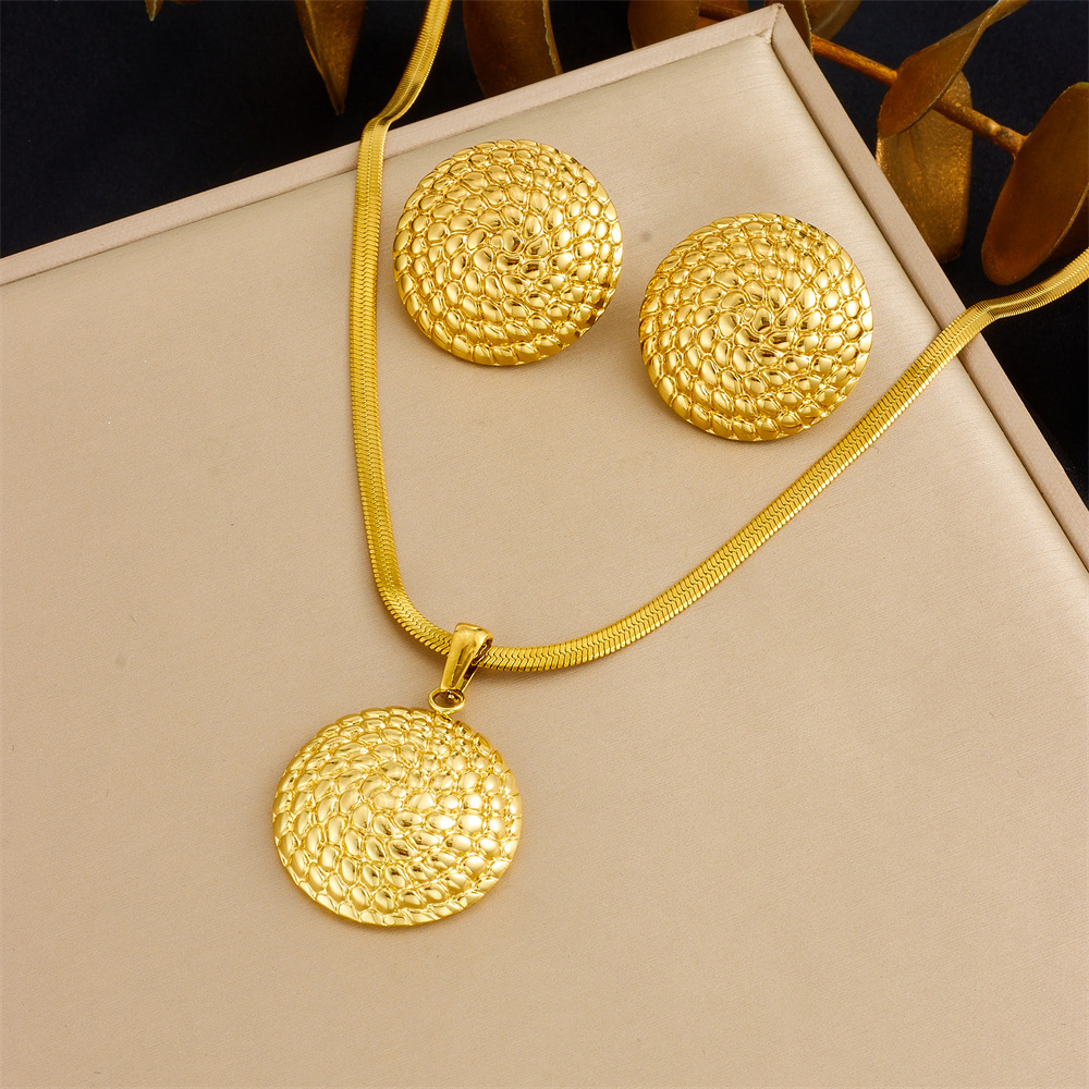 Cross-border fashion gold-plated retro heart-shaped fan-shaped blue turquoise pearl accessories stainless steel pendant earring necklace set