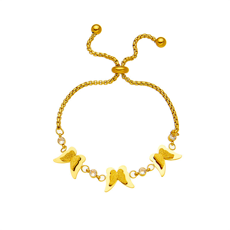 Niche design, simple and versatile, stylish and retro gold titanium steel pull-out 3D butterfly chain accessory bracelet.