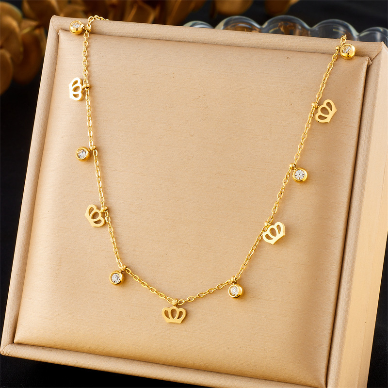 Stylish Commuter-Friendly Minimalist Gold-Plated Stainless Steel Butterfly Round Lightning Crown Eye Pendant Chain Jewelry Set