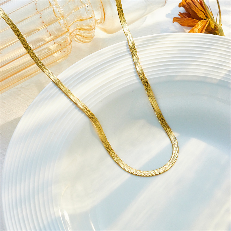 Cross-border European and American unisex minimalist gold-plated printed stainless steel blade chain necklace and bracelet