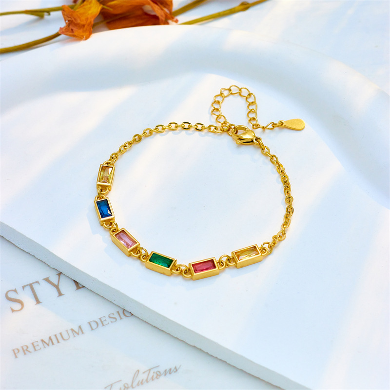 European and American style, simple and unique retro colorful long chain with rhinestones, titanium steel jewelry, high-end and versatile bracelet.