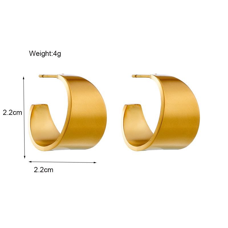 European and American minimalist cool style exquisite glossy C-shaped wide face high-end temperament temperament individual titanium steel stud earrings