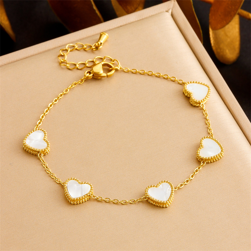 New European and American style fashionable seashell heart retro stainless steel clavicle chain bracelet earring necklace set