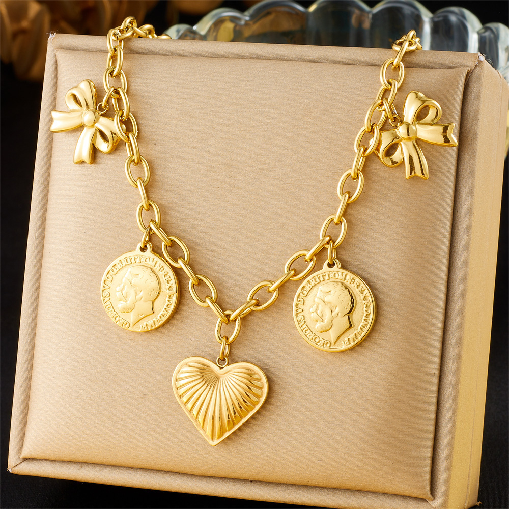 Cross-border popular multi-element accessory pendant stainless steel metal marine life flower dripping moon sun necklace