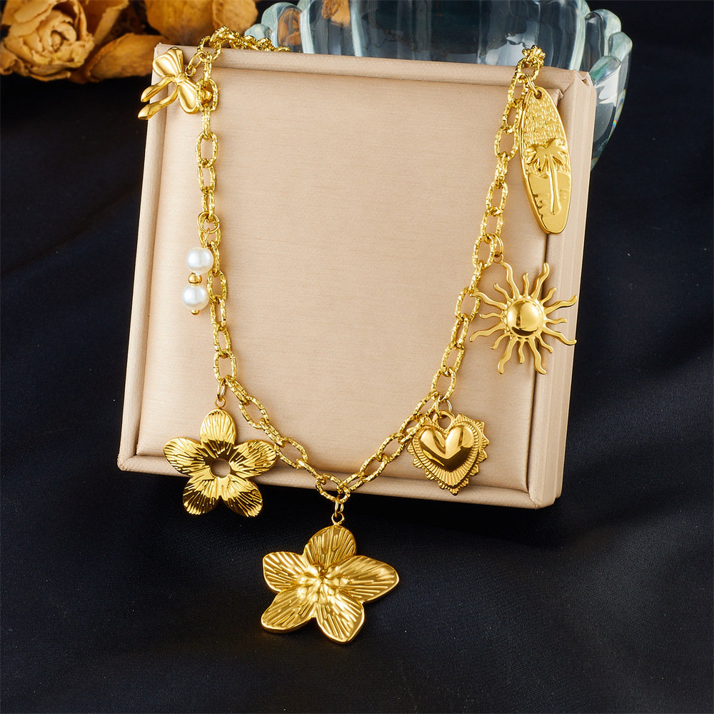 European and American cross-border fashion vacation high-end multi-element marine life pendant seashell starfish sun stainless steel necklace