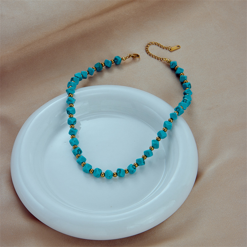 New European and American cross-border creative retro niche design turquoise titanium steel beaded braided necklace