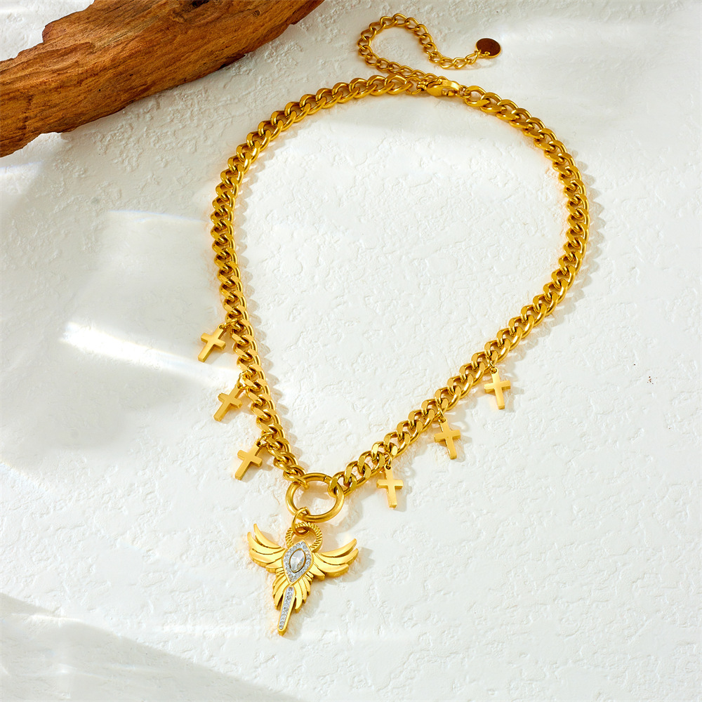 European and American unisex stainless steel chunky chain necklace with star, diamond-encrusted wings, sun pendant, sweater chain, jewelry wholesale.