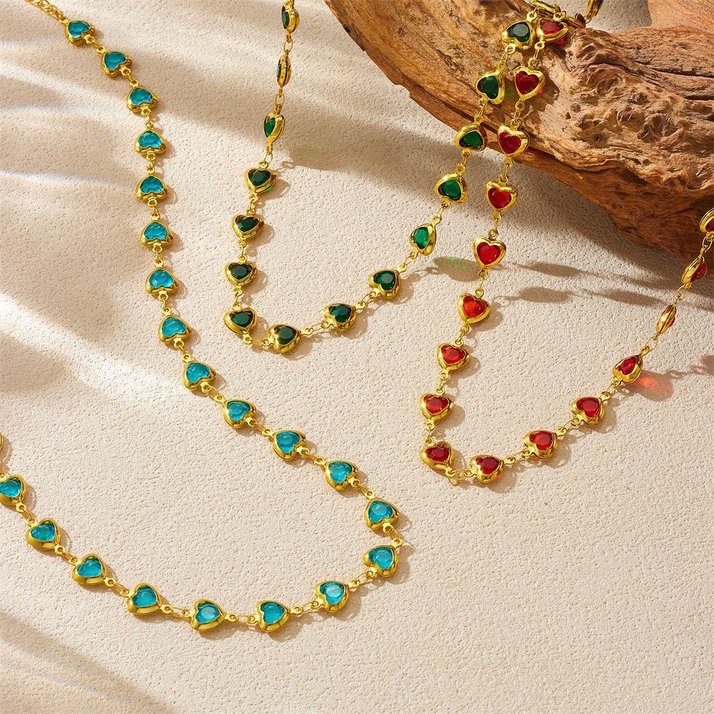New cross-border fashion style, fresh and sweet candy-colored heart-shaped faceted translucent rhinestone simple high-end stainless steel necklace