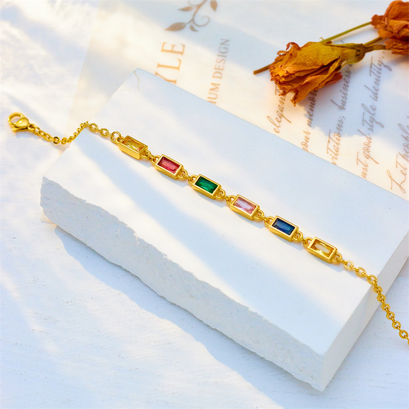 European and American style, simple and unique retro colorful long chain with rhinestones, titanium steel jewelry, high-end and versatile bracelet.