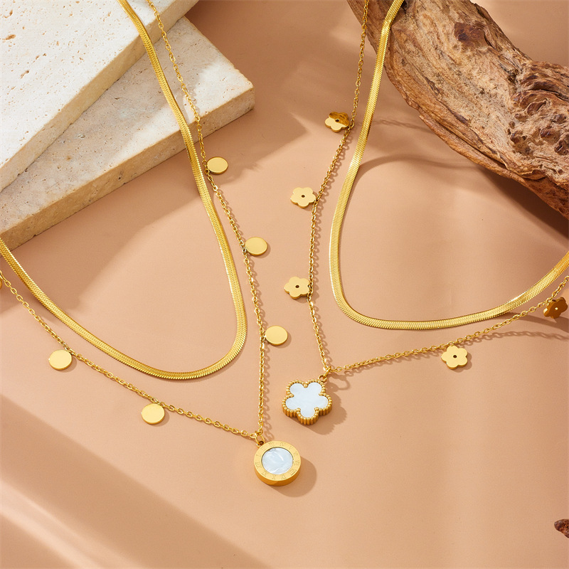 Korean style, fashionable, simple, suitable for commuting, double-layered heart butterfly stainless steel flower accessory chain pendant necklace