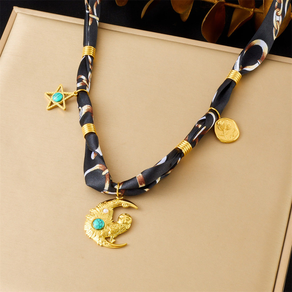 Cross-border popular elegant and versatile printed silk scarf, sexy leopard print, colorful flower drip heart sun pendant necklace