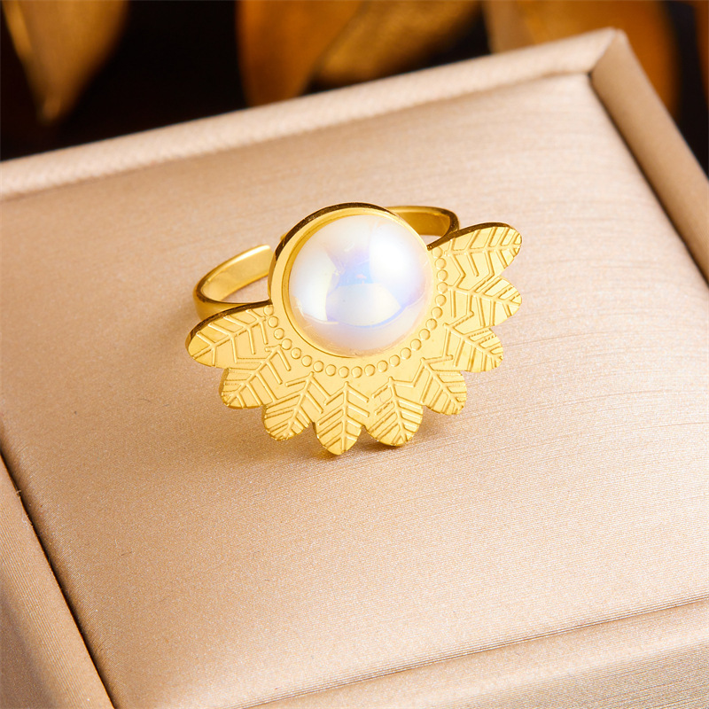 European and American cross-border retro design stainless steel oval triangle geometric diamond pearl butterfly open ring for women