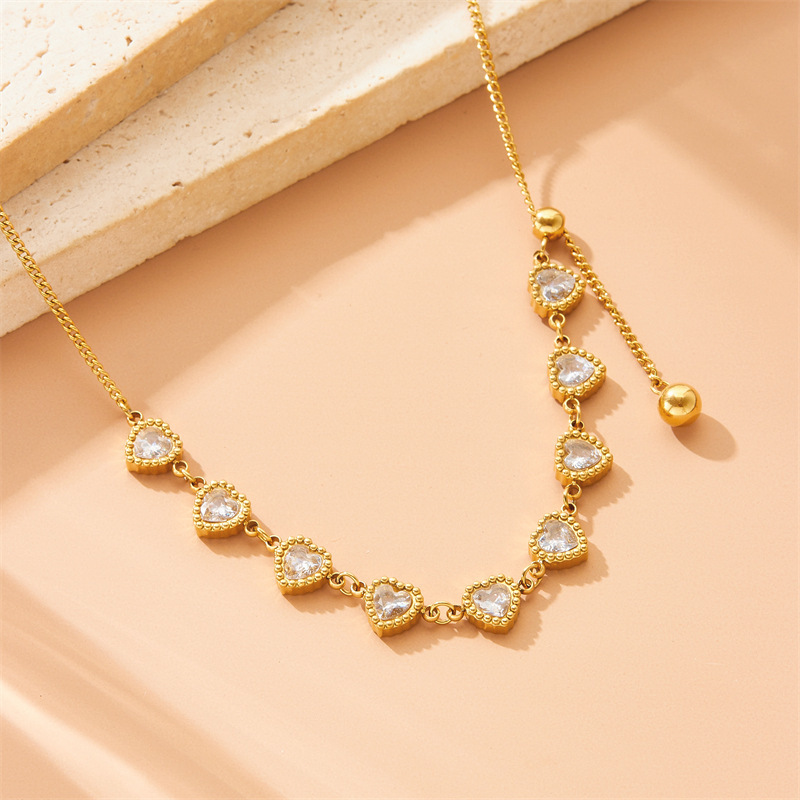 Korean style, fashionable, simple, versatile, rhinestone-encrusted heart-shaped beaded long tassel chain stainless steel gold-plated jewelry necklace
