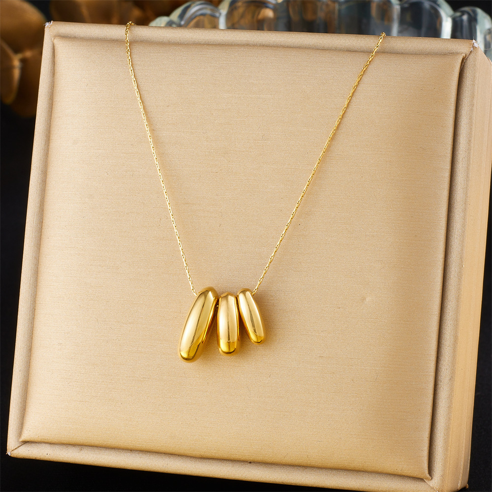 Stylish and simple multi-strand geometric pendant, gold-plated chain, stainless steel, versatile jewelry, clavicle necklace for women.
