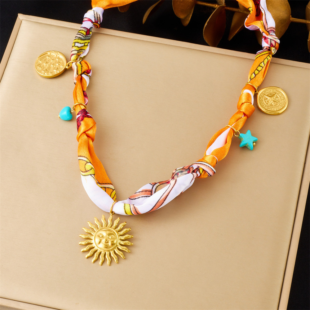 Cross-border popular elegant and versatile printed silk scarf, sexy leopard print, colorful flower drip heart sun pendant necklace