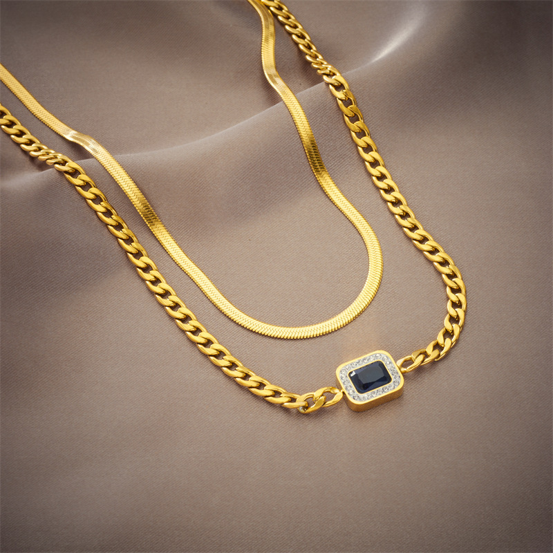 New European and American style minimalist, unique, high-end retro punk hip-hop heavy metal square diamond-encrusted chain necklace