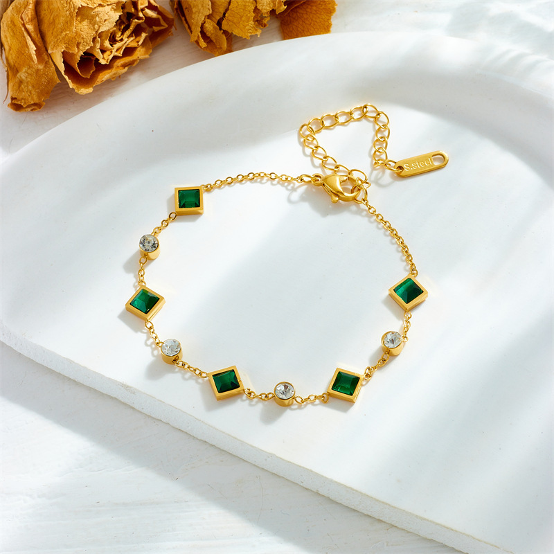 Niche, fashionable, and subtly luxurious emerald-cut cubic zirconia minimalist jewelry bracelet.