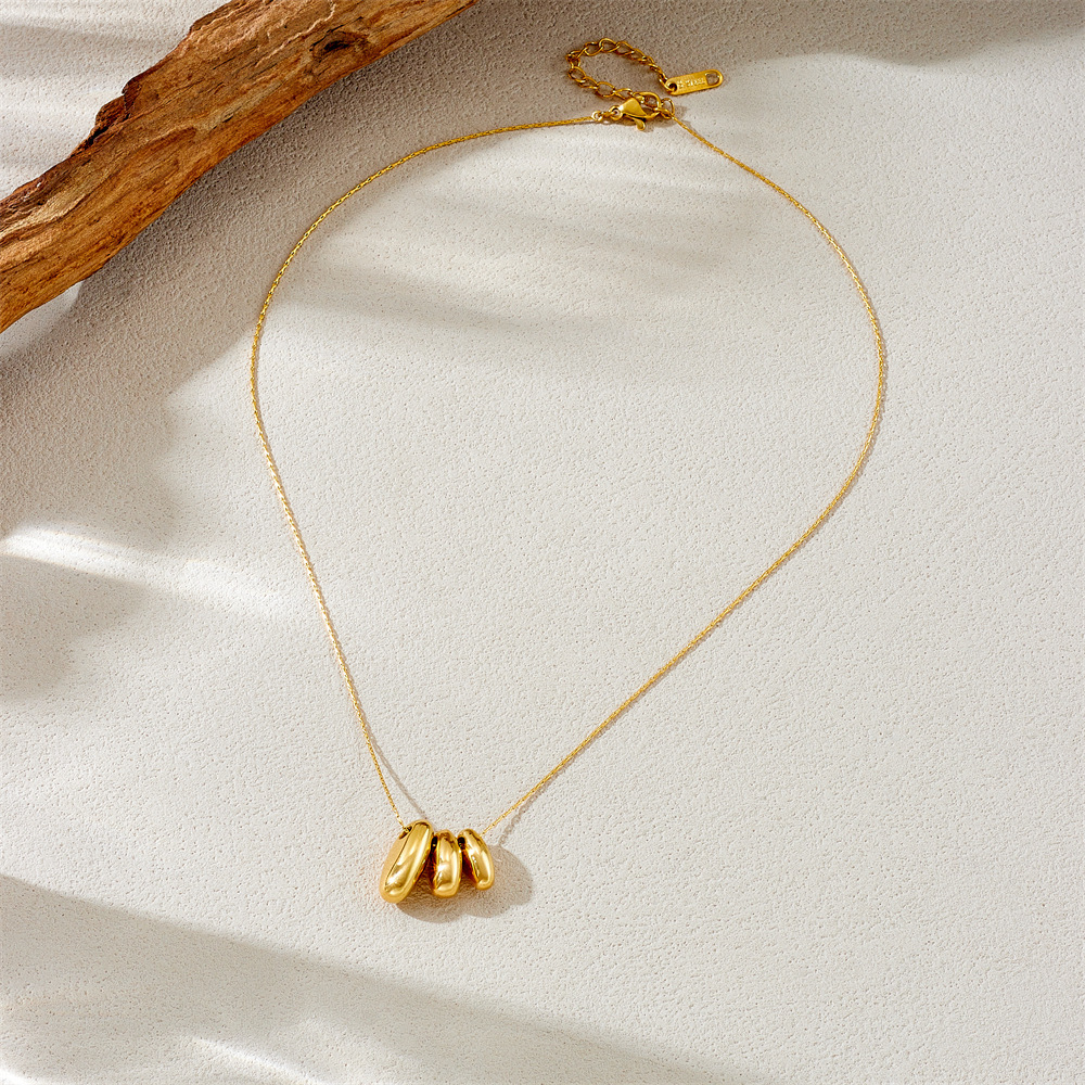 Stylish and simple multi-strand geometric pendant, gold-plated chain, stainless steel, versatile jewelry, clavicle necklace for women.