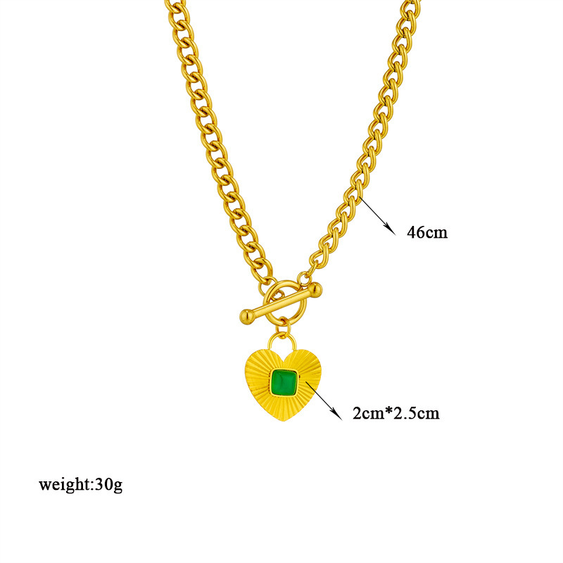 European and American retro-style personalized OT buckle heart-shaped inlaid green striped pendant heart-shaped titanium steel metal jewelry necklace