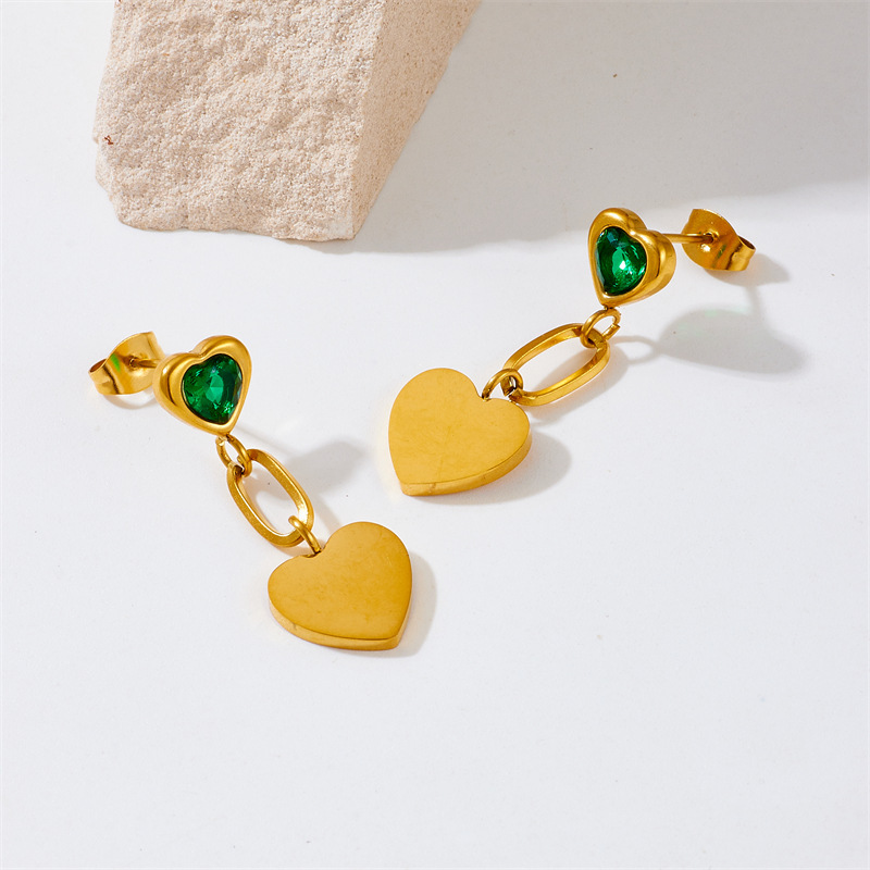 Stylish, niche, minimalist, retro-style diamond-encrusted heart-shaped long earrings with titanium steel gold-plated pendant.