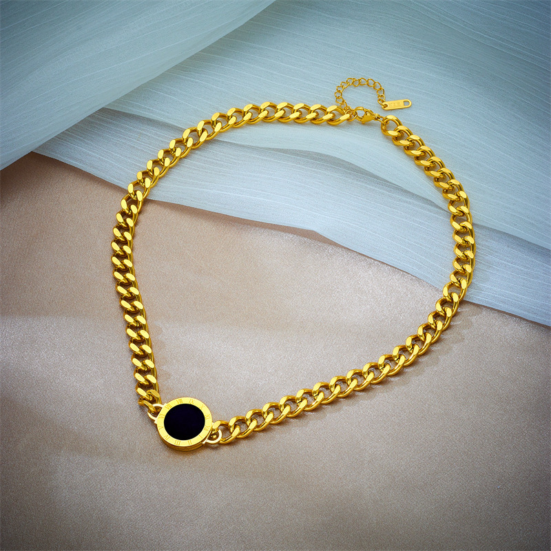 European and American fashion niche minimalist punk hip-hop metal heavy-duty round pendant connecting chain titanium steel necklace