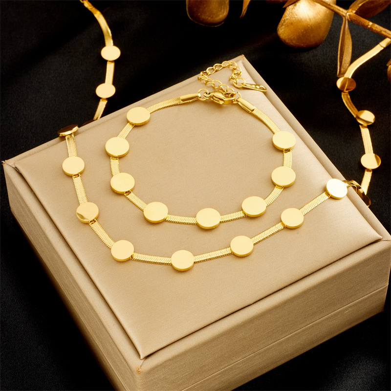 Stylish, versatile, simple, and unique gold-plated stainless steel blade chain round accessory jewelry necklace and bracelet set