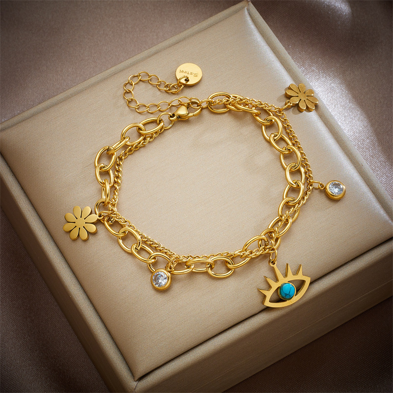 European and American style niche design retro high-end metal chain titanium steel diamond-encrusted hollow butterfly pendant bracelet