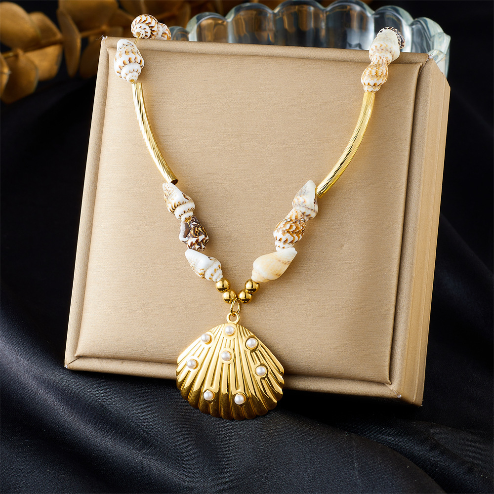 New cross-border tropical vacation style retro fashion stainless steel seashell pendant clavicle chain necklace for women