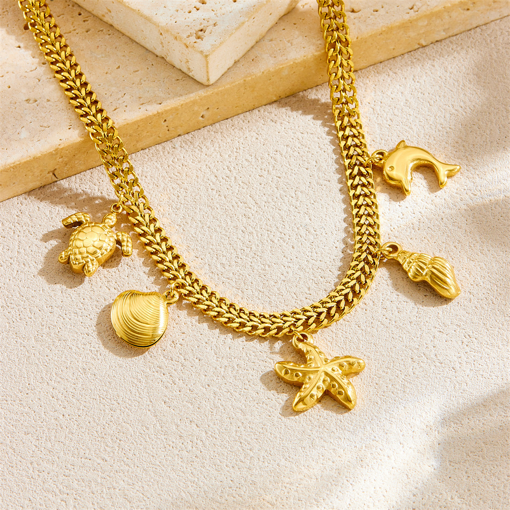European and American cross-border personalized creative beach style ocean series pendant chain stainless steel gold-plated starfish and sea turtle necklace