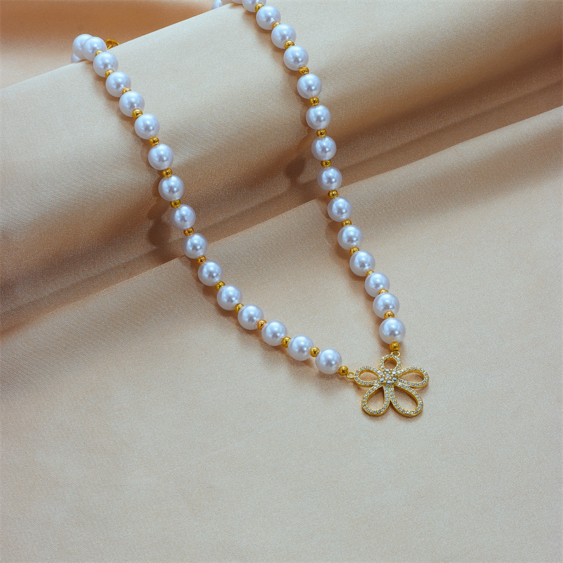 European and American style, simple and elegant, retro, high-end pearl, rhinestone, small flower beaded hand-woven necklace
