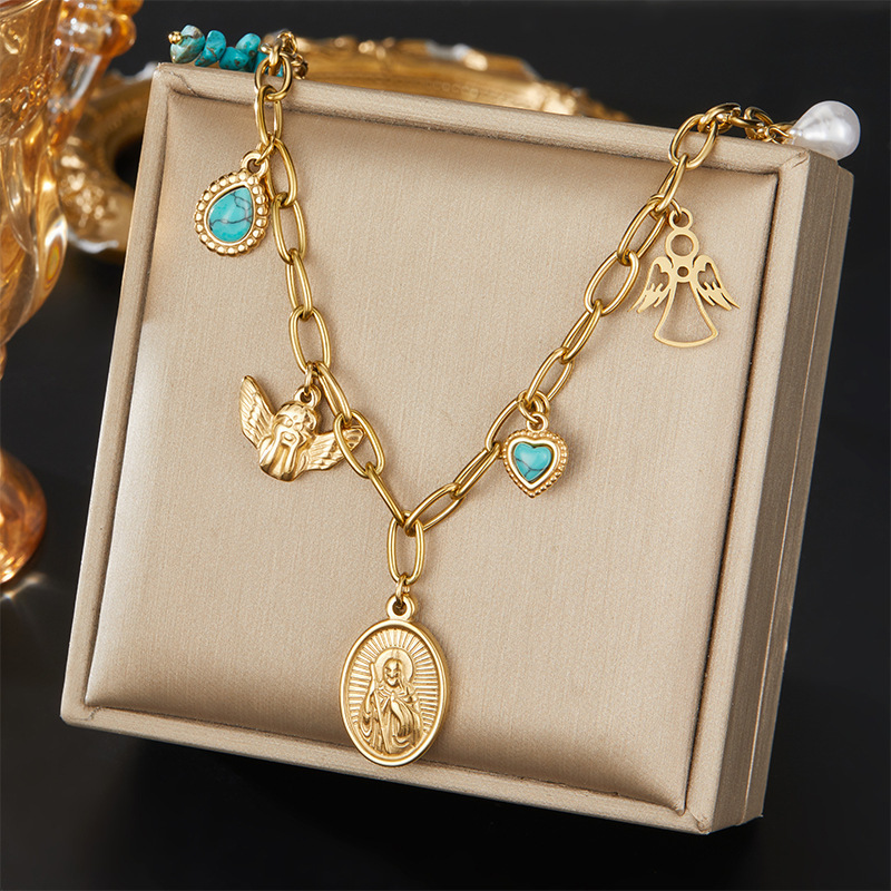 European and American retro oval logo pendant sweatshirt chain, versatile turquoise teardrop imitation pearl angel clavicle chain jewelry.