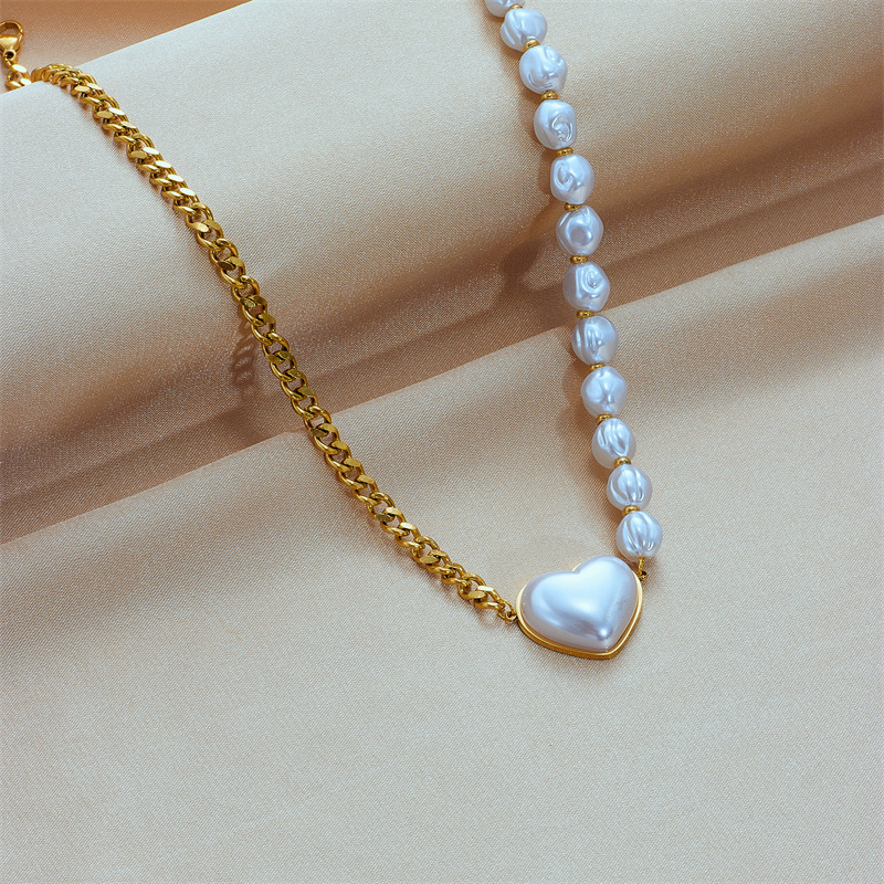 European and American cross-border beaded chain splicing pearl heart pearl titanium steel metal necklace fashion niche punk choker