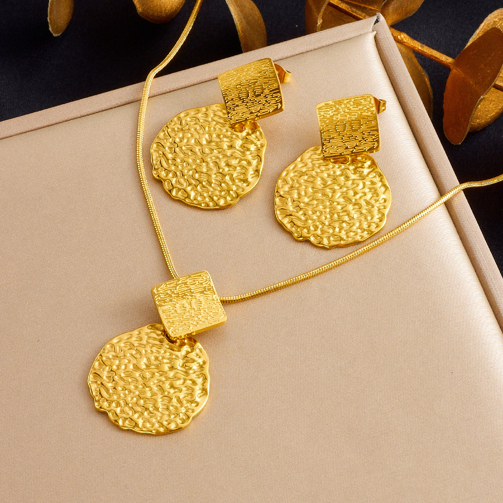 Fashionable and luxurious round pearl and diamond necklace, elegant choker, stainless steel bracelet, cross-border wholesale set