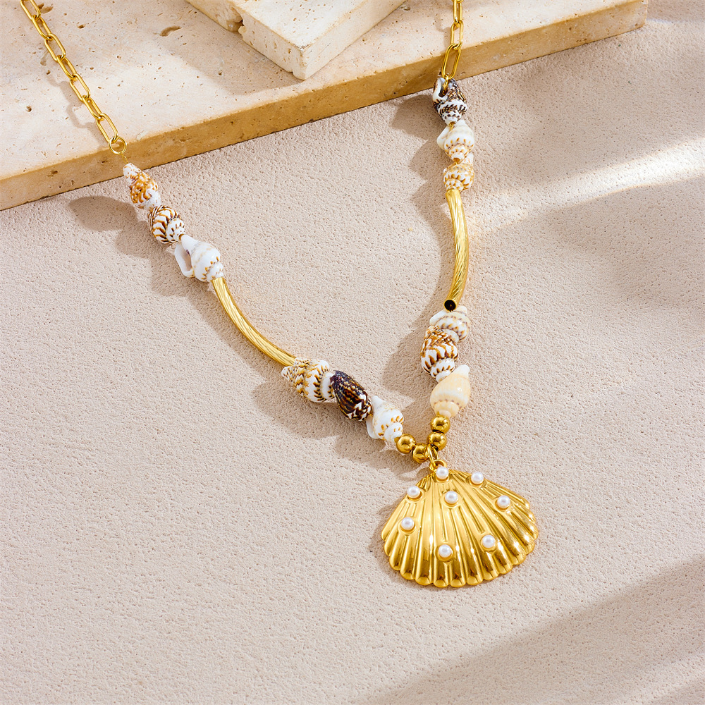 New cross-border tropical vacation style retro fashion stainless steel seashell pendant clavicle chain necklace for women