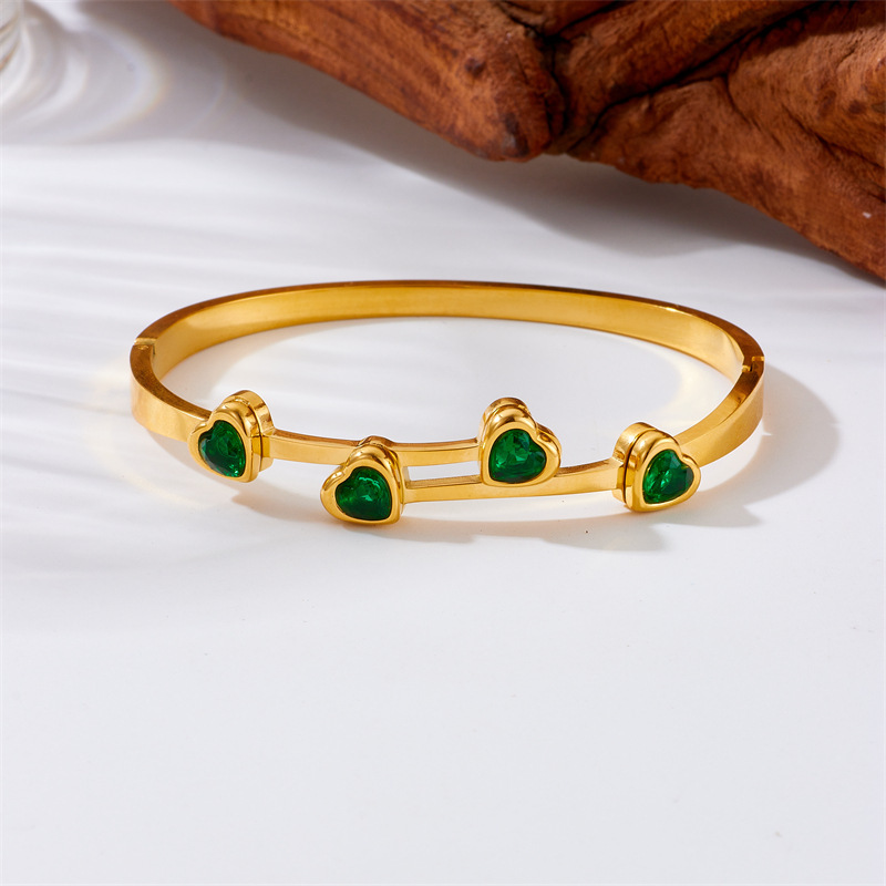 European and American style niche versatile zircon heart accessories gold-plated titanium steel jewelry bracelet