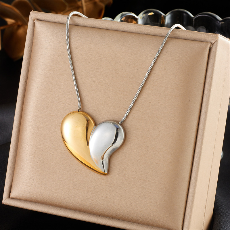 European and American style high-end retro minimalist color-blocked glossy gold-plated stainless steel heart pendant chain jewelry necklace