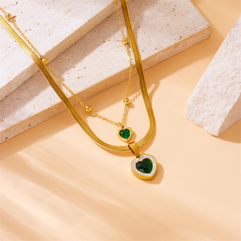 European and American style retro gold-plated stainless steel multi-layer chain fan-shaped geometric heart pendant jewelry necklace