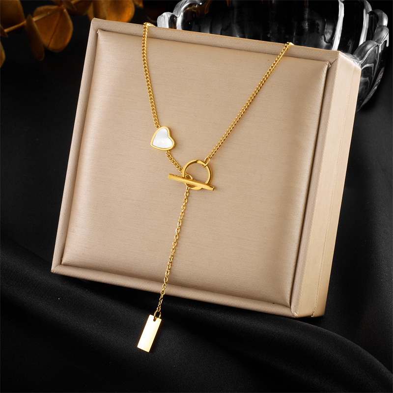 European and American style niche retro high-end gold-plated stainless steel pearl heart eye butterfly pendant multi-layer necklace