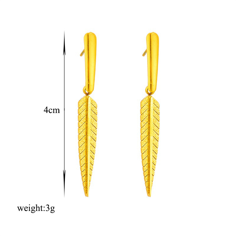 European and American niche creative unique metal titanium steel leaf earrings pendants simple and versatile high-end stud earrings