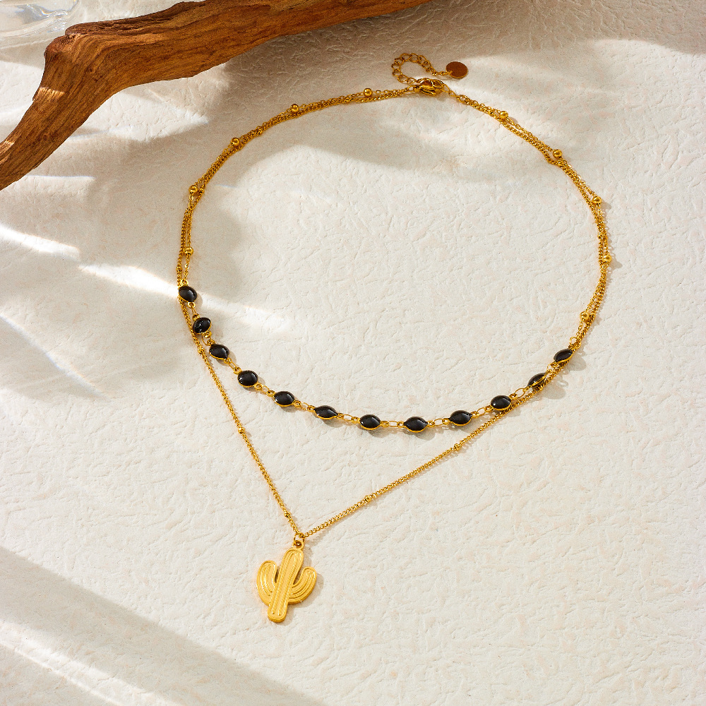 Fashionable and versatile black dotted round accessory heart-shaped pendant sun and moon painted diamond double-layer necklace