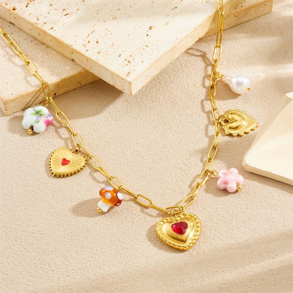 New cross-border style royal-style diamond-encrusted gold-plated 3D heart-shaped ceramic mushroom pendant chain stainless steel set
